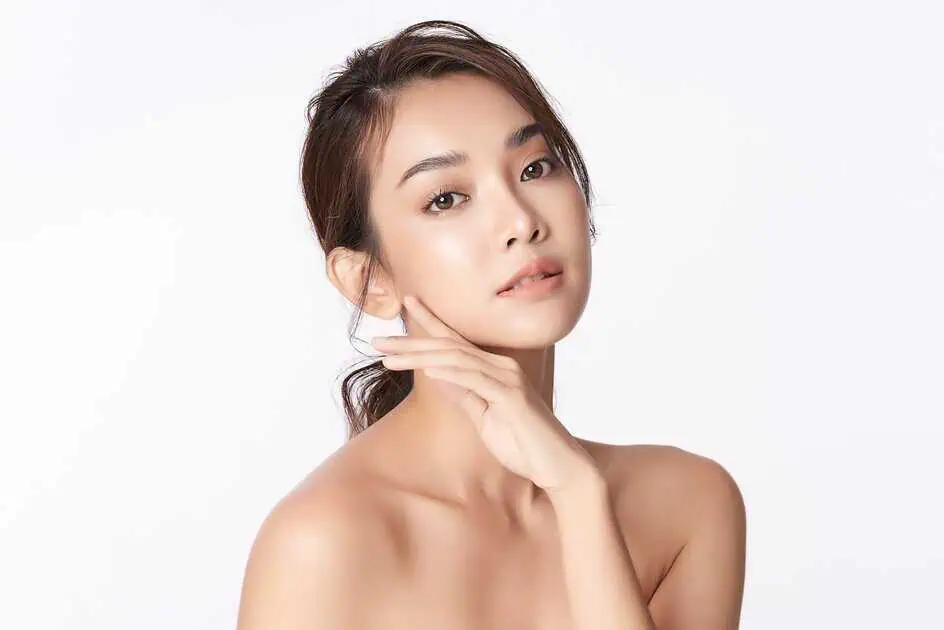 DiamondGlow Facial In Seattle, WA by RNR Joint Ventures LLC, DBA Seattle Aesthetics